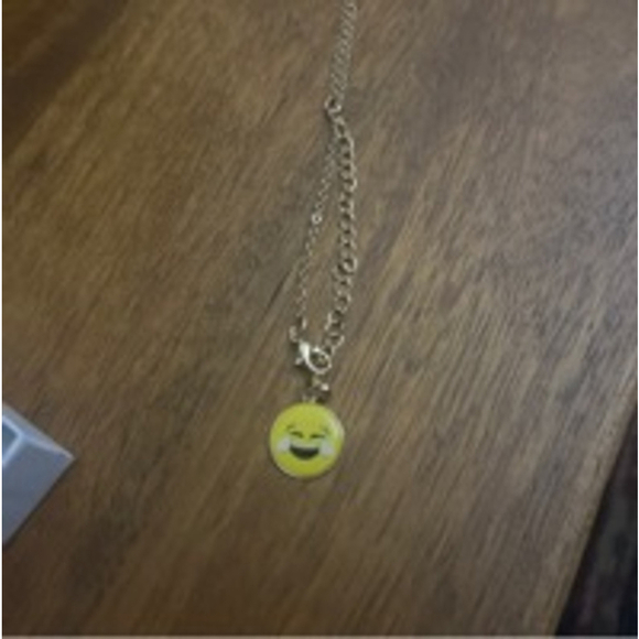 Women's Unbranded Necklace, One Size, Yellow - Picture 1 of 4